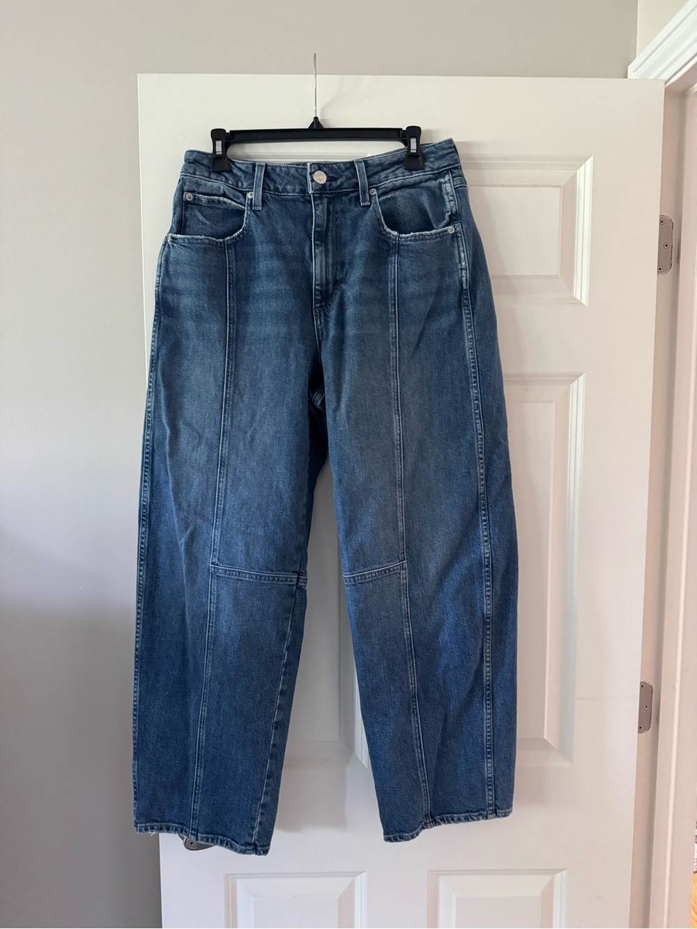 AMO Women's Relaxed Panel-Seam Jeans in Indigo Blue